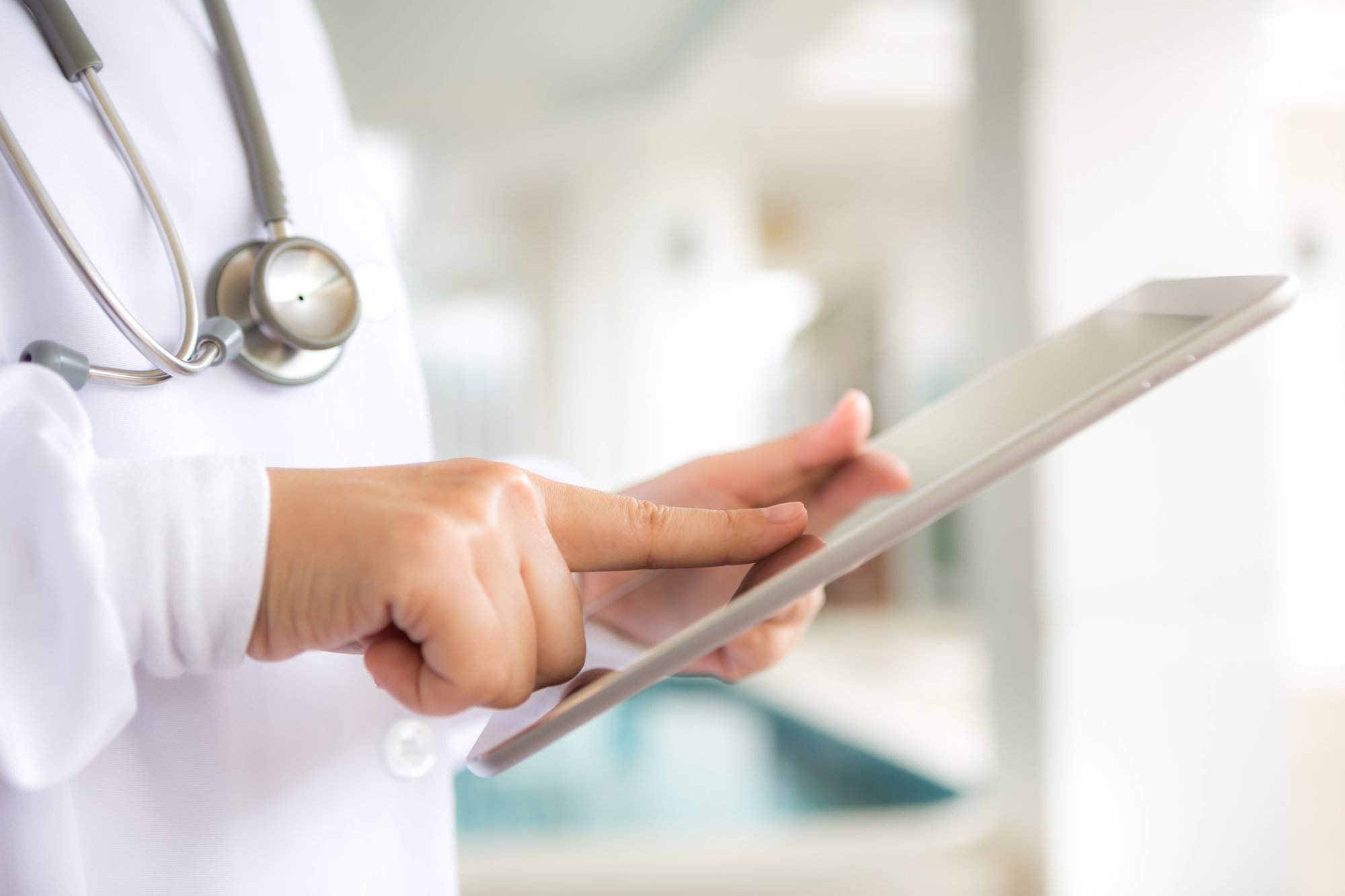 Healthcare_tablet