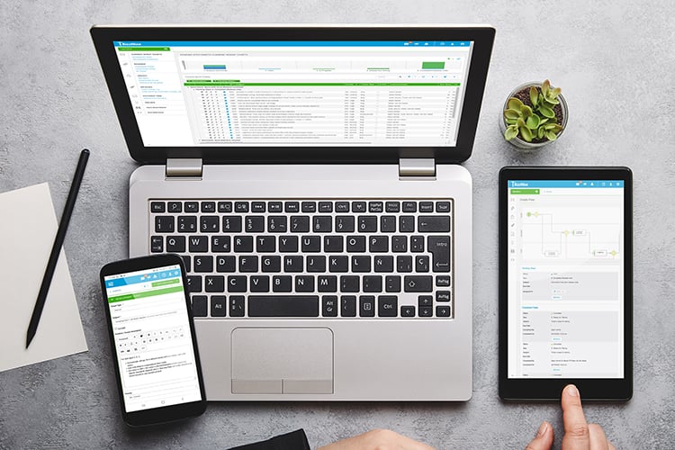 3 devices Form Flow Dashboard-1