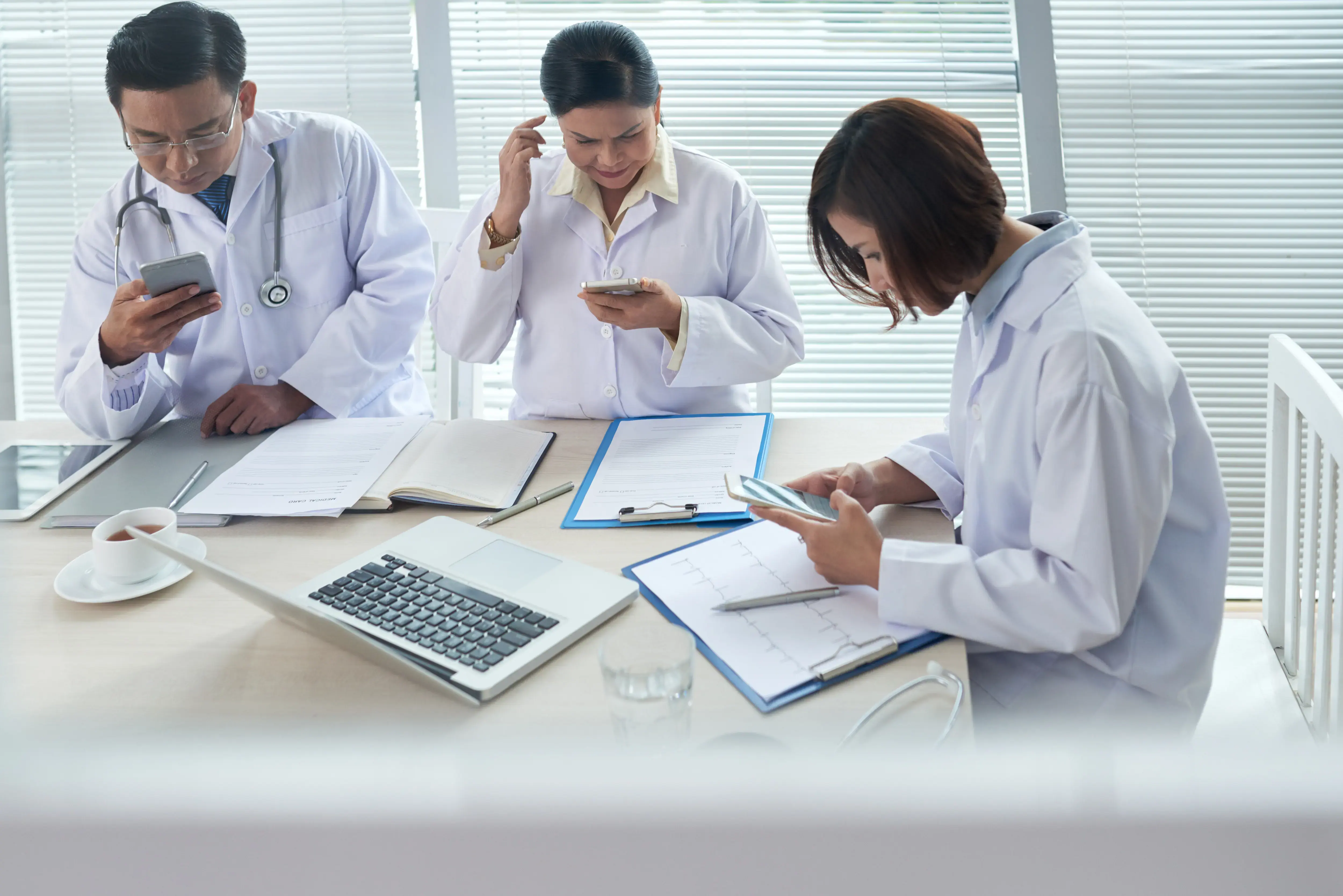 Visuals Asia_Medical Team